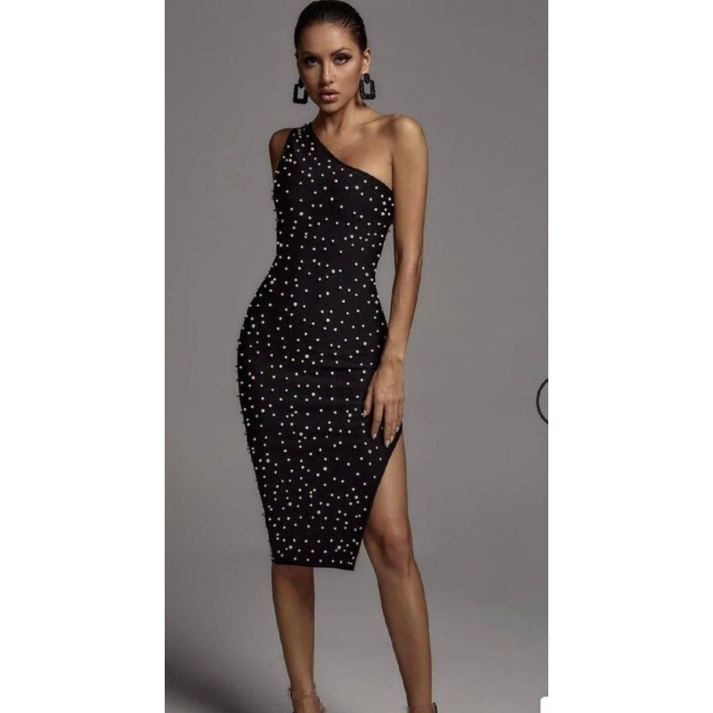 Bella Barnett Black One Shoulder Pearl Embellished Bandage Dress Side Slit S